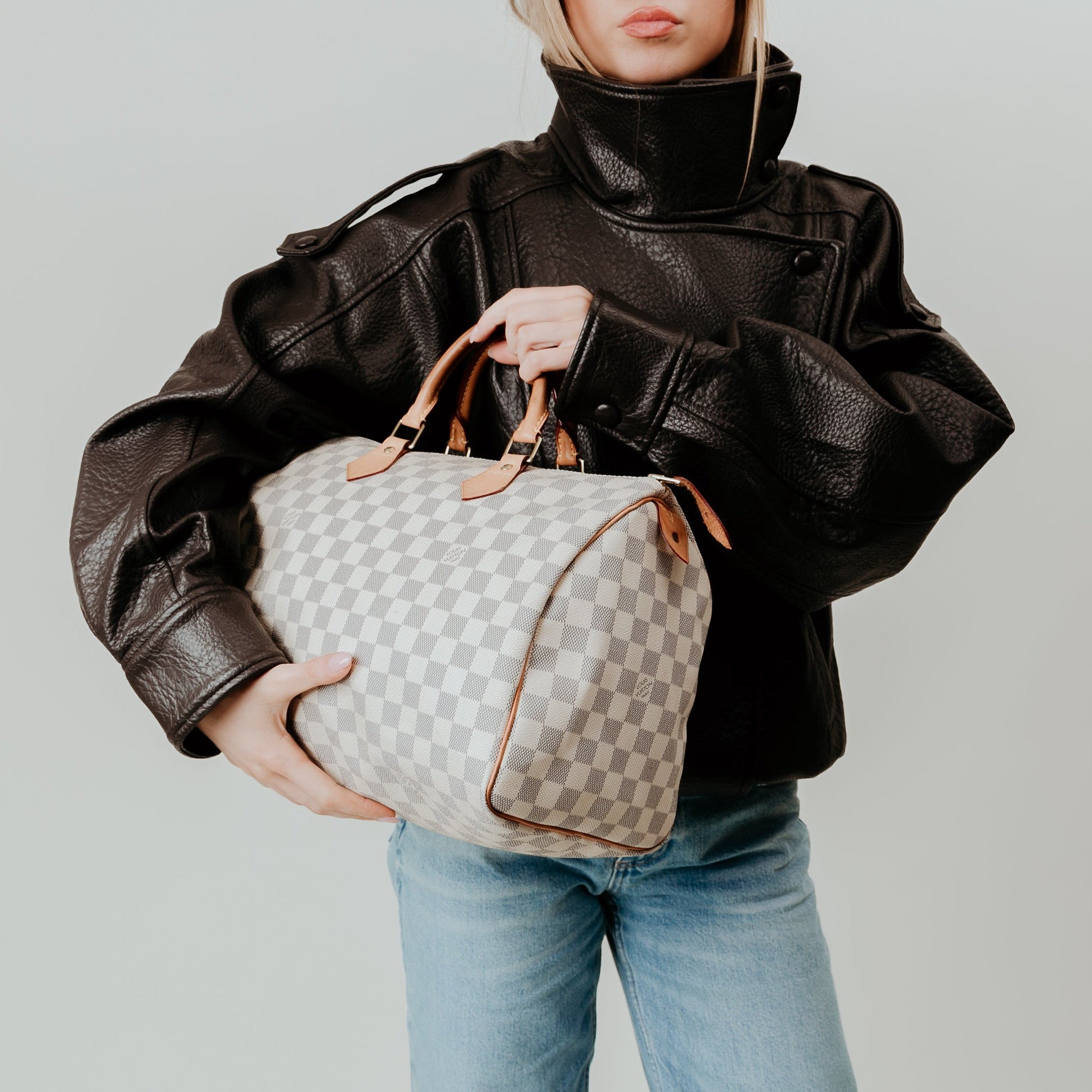 Louis Vuitton Top Handle Speedy 35 in Damier Azur, Canvas — Side View