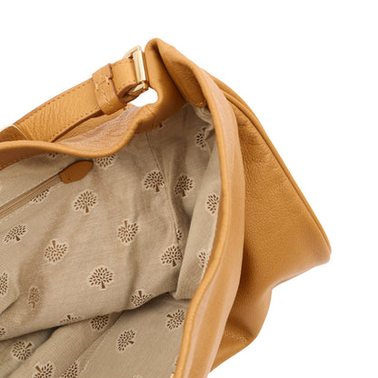 Mulberry Tote Evelina Hobo in Deer Brown, Calfskin Leather — Detail View