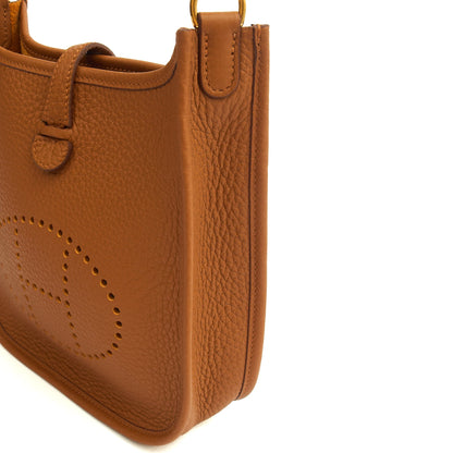 Hermes Evelyne 16 in Gold, Togo Leather — Alternate View 31