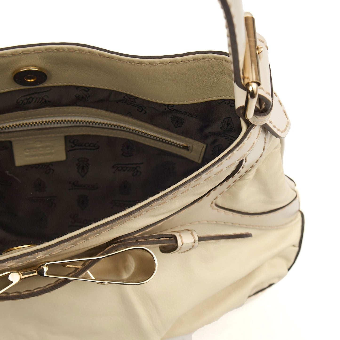 Gucci Tote Hobo in White, Leather — Lifestyle View