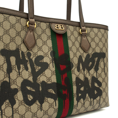 Gucci Tote Ophidia GG Medium Tote in Brown, Leather — Detail View