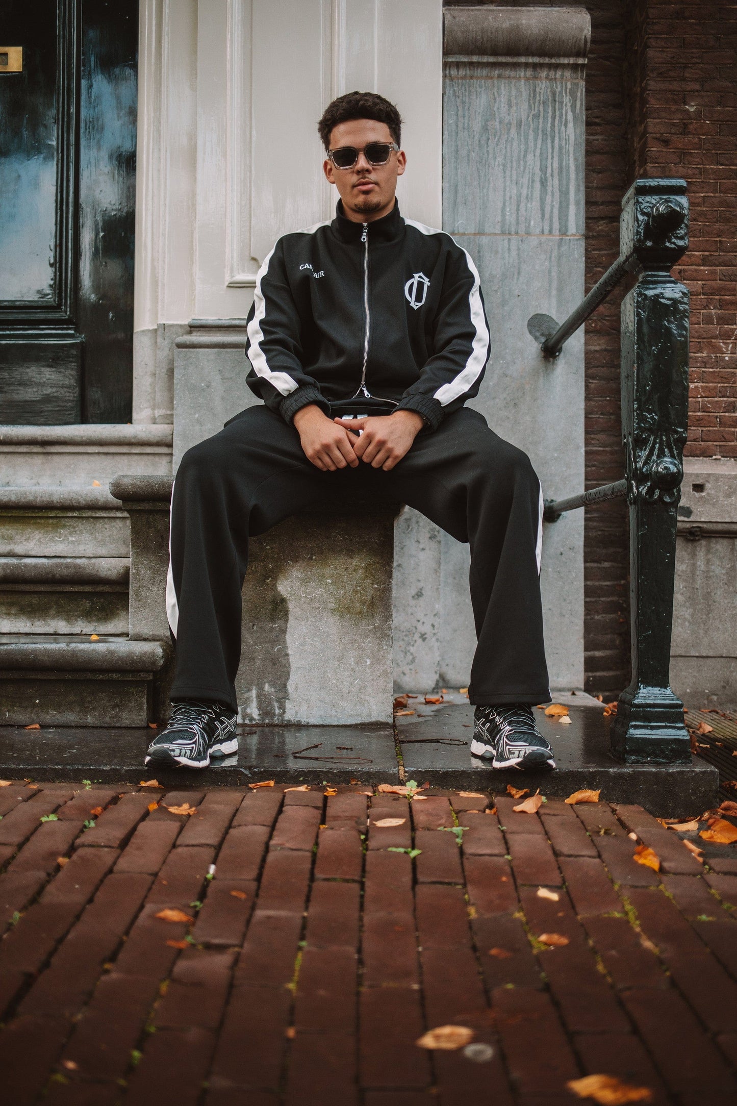 Cardair Club Emblem Track Pants - Black — XS — Detail View