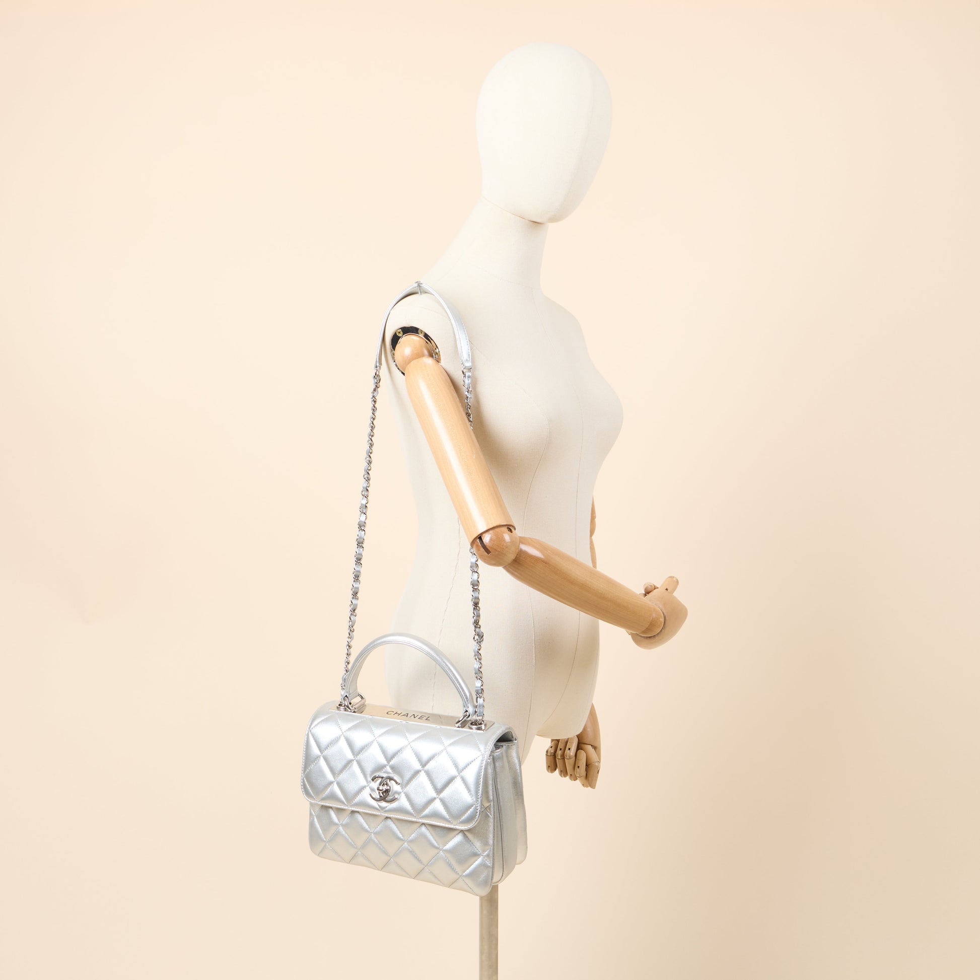 Chanel Top Handle Trendy CC in Metallic, Leather — Alternate View 11