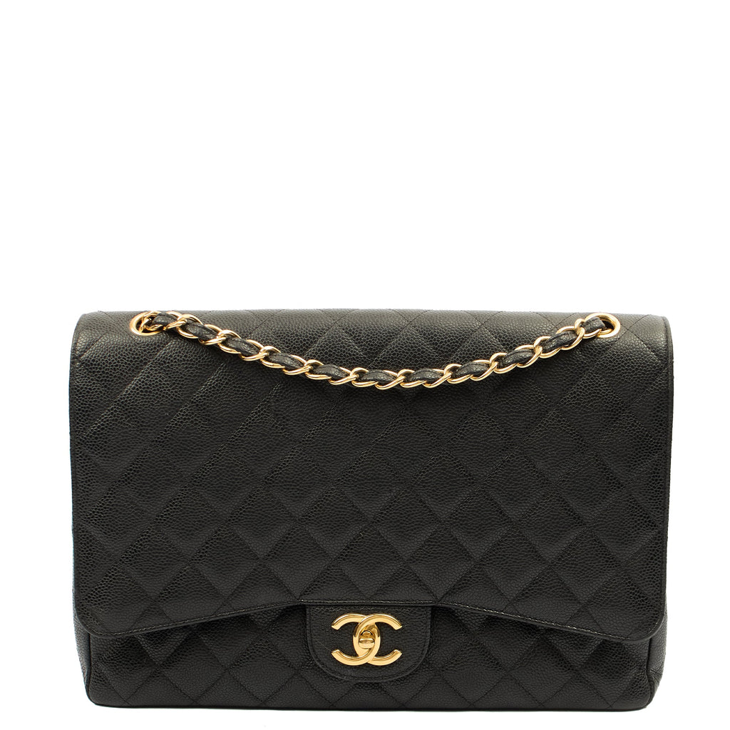 Chanel Classic - Maxi in Black, Caviar Leather — Alternate View 10
