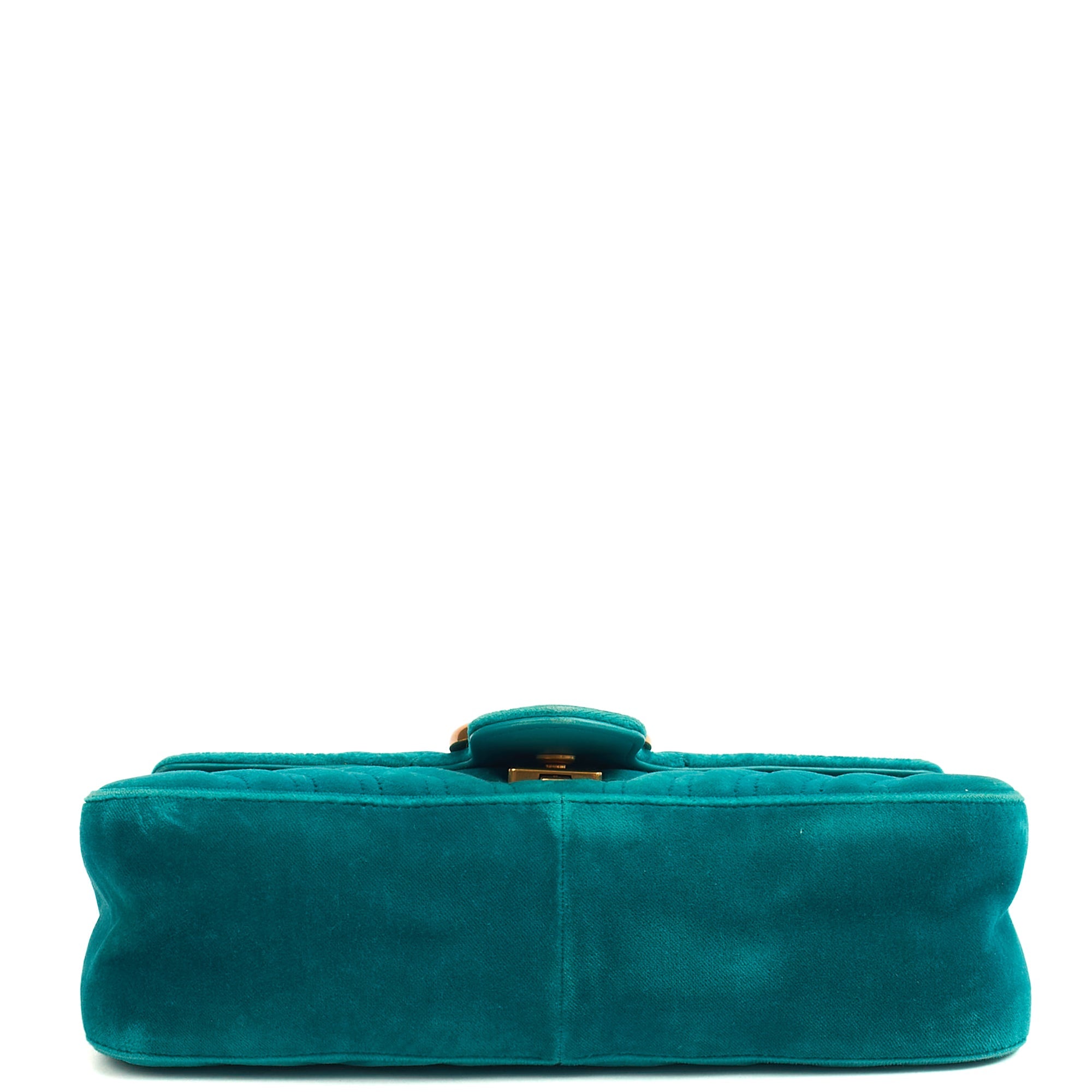 Gucci Shoulder Bag Marmont Shoulder Flap Bag - Medium in Green, Velvet — Detail View