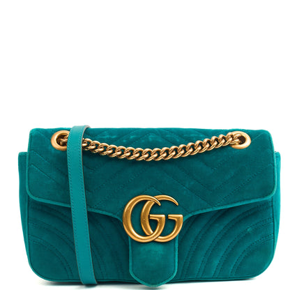 Gucci Shoulder Bag Marmont Shoulder Flap Bag - Medium in Green, Velvet — Front View