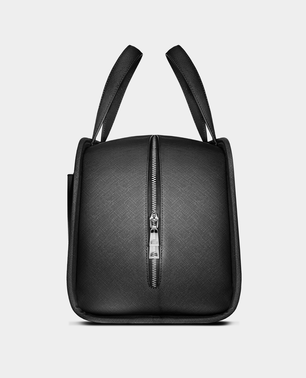 Formes Porto Duffle Nero — Lifestyle View