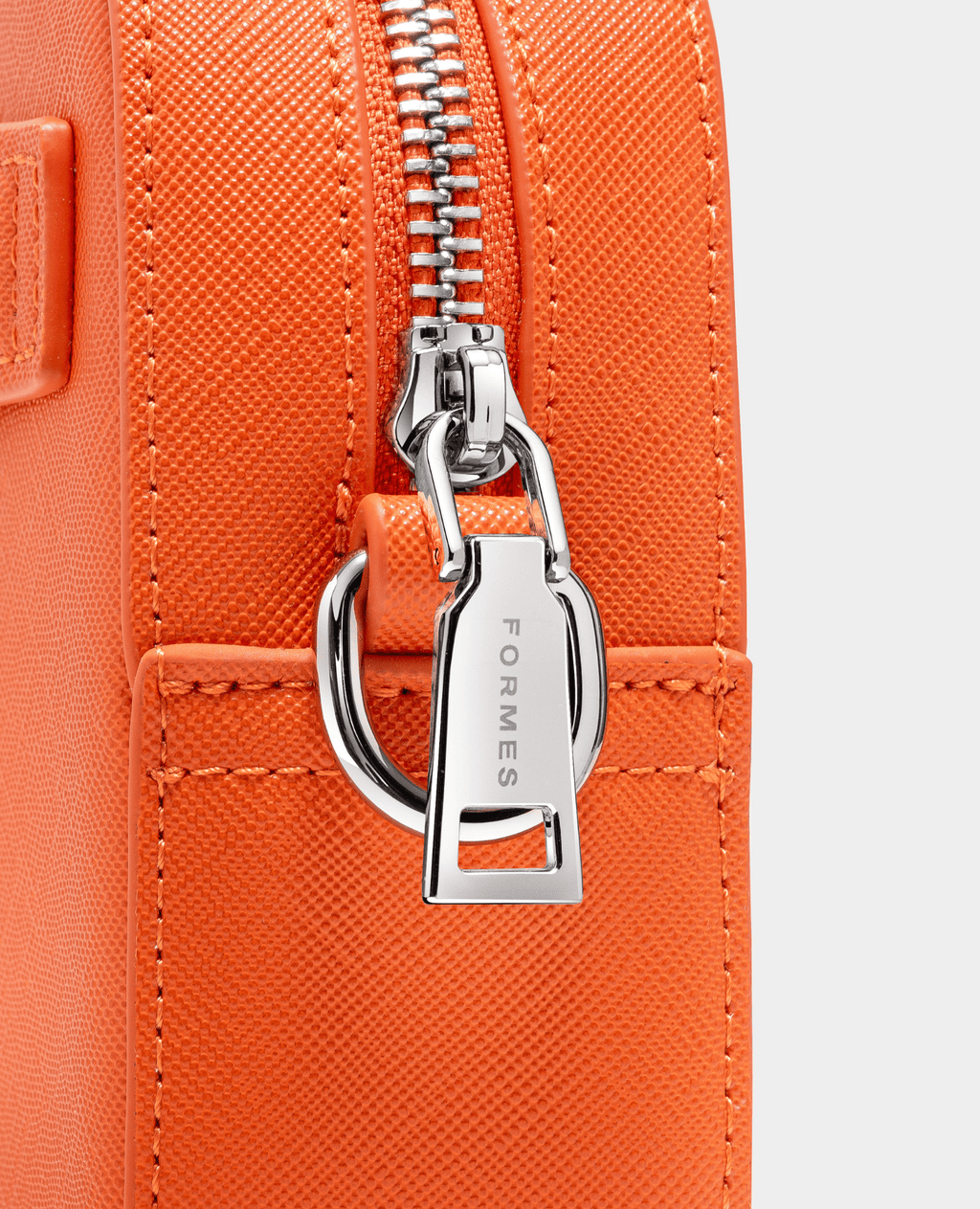 Formes Mini Adapt Magna — Detail View
