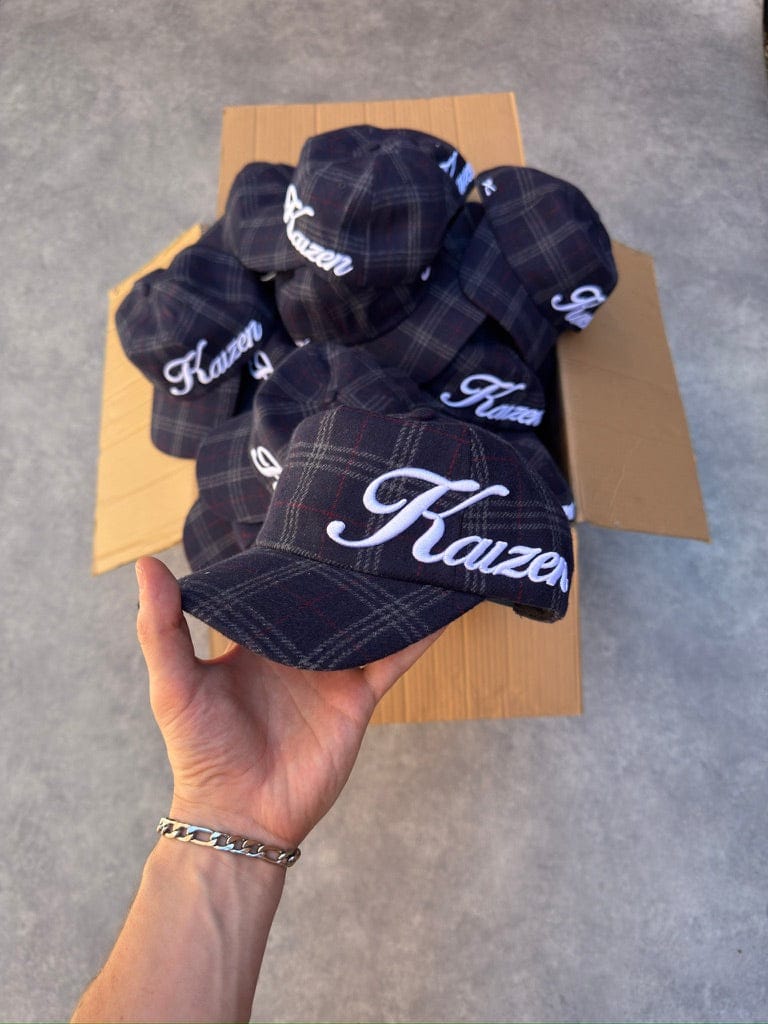 PLAID SCRIPT HAT — One size — Top View