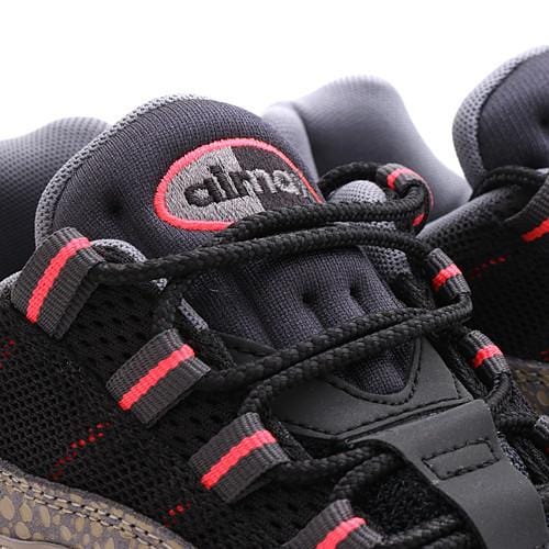 Nike Air Max 95 Premium 'Bamboo Safari' — UK 3 | EU 35.5 | US 3.5 — Side View