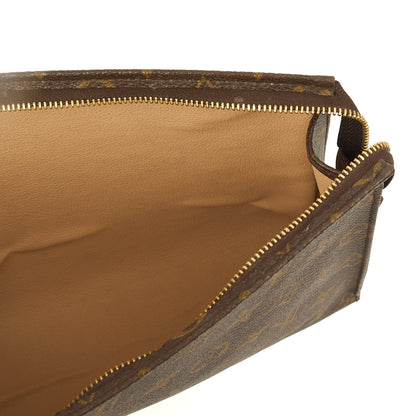 Louis Vuitton Clutch Toiletry Pouch 26  in Monogram, Canvas — Alternate View 11