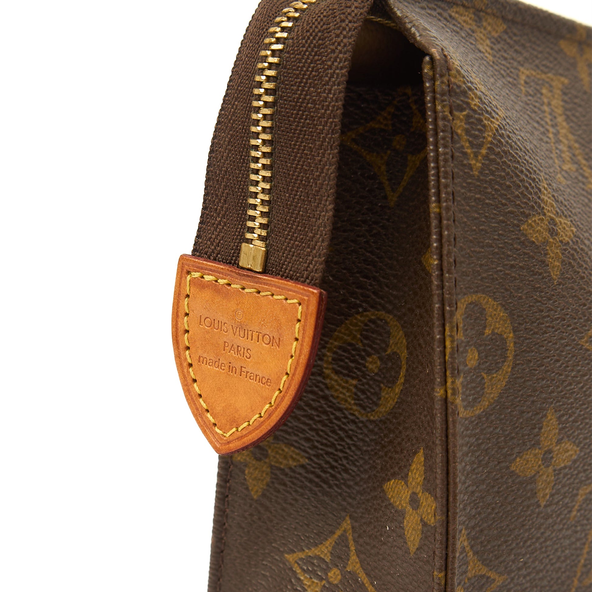 Louis Vuitton Clutch Toiletry Pouch 26  in Monogram, Canvas — Lifestyle View