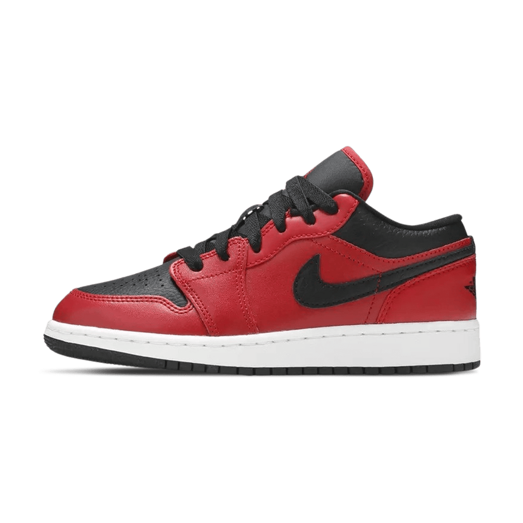 Air Jordan 1 Low GS 'Reverse Bred' — UK 13.5 | EU 32 | US 1Y — Front View