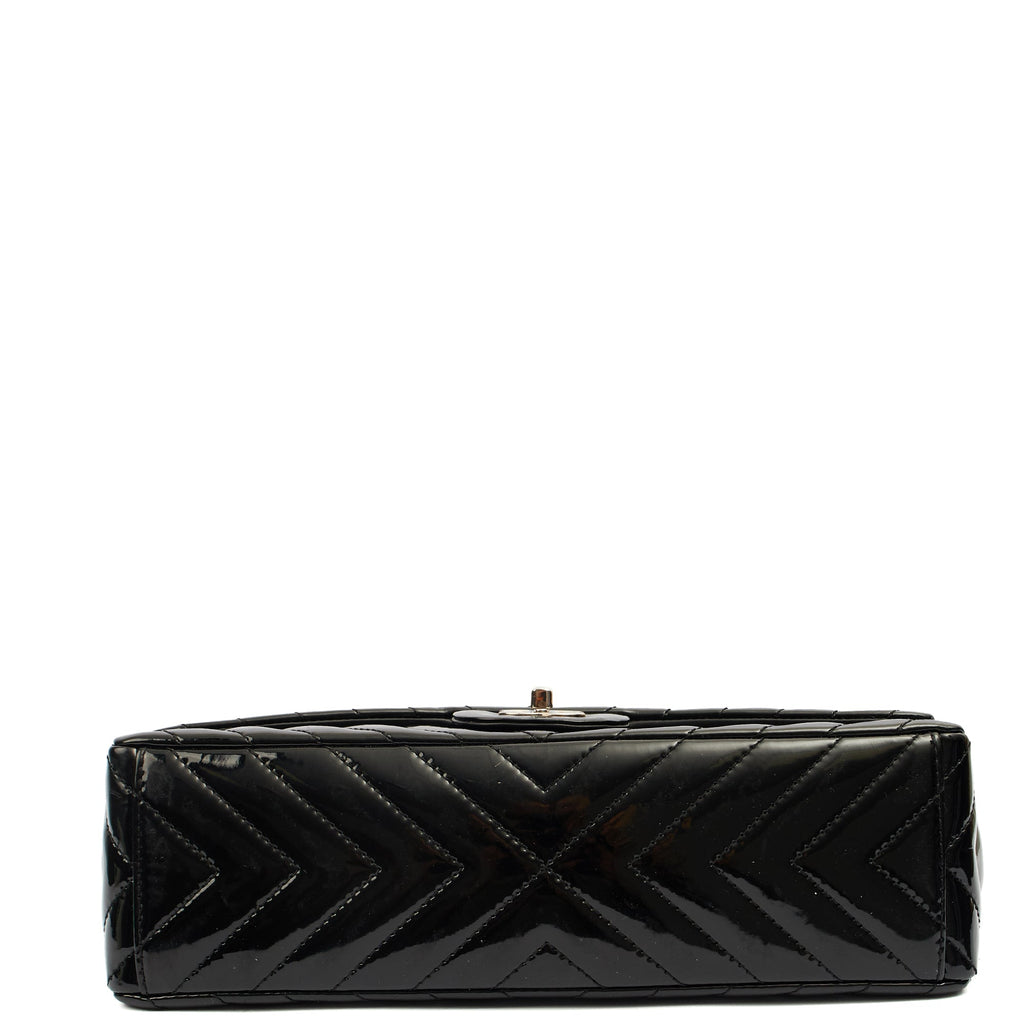 Chanel Shoulder Bag Chevron Flap Bag  in Black, Patent Leather — Top View