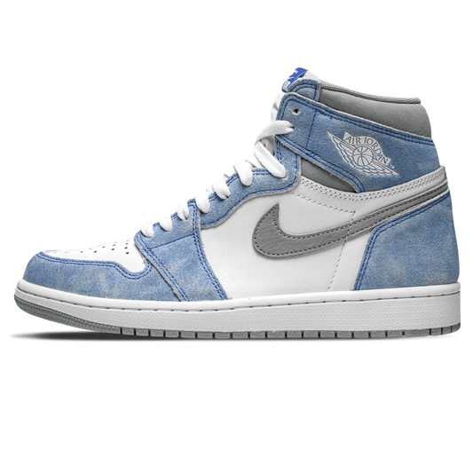 Air Jordan 1 Retro High OG 'Hyper Royal' — UK 3 | EU 35.5 | US 3.5 — Front View