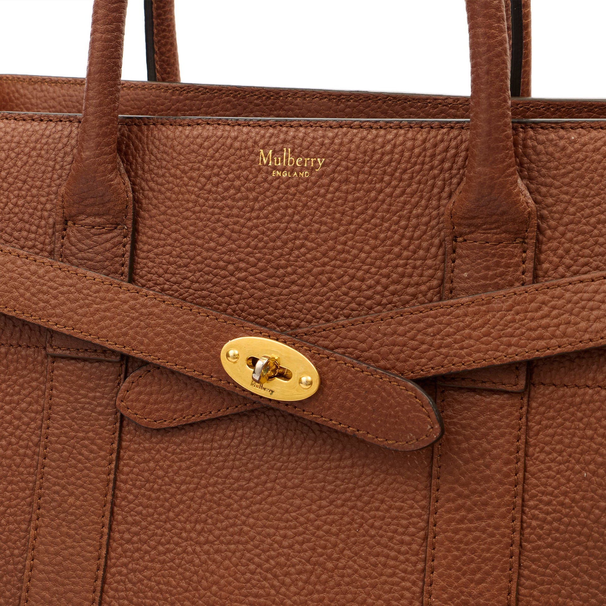 Mulberry Tote Zipped Bayswater in Oak, Calfskin Leather — Lifestyle View