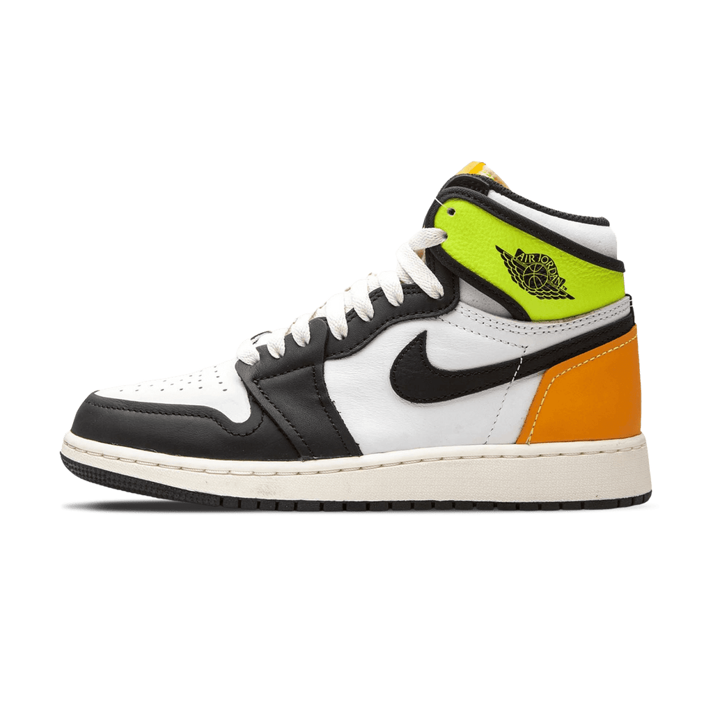 Air Jordan 1 Retro High OG GS 'Volt Gold' — UK 13.5 | EU 32 | US 1Y — Front View