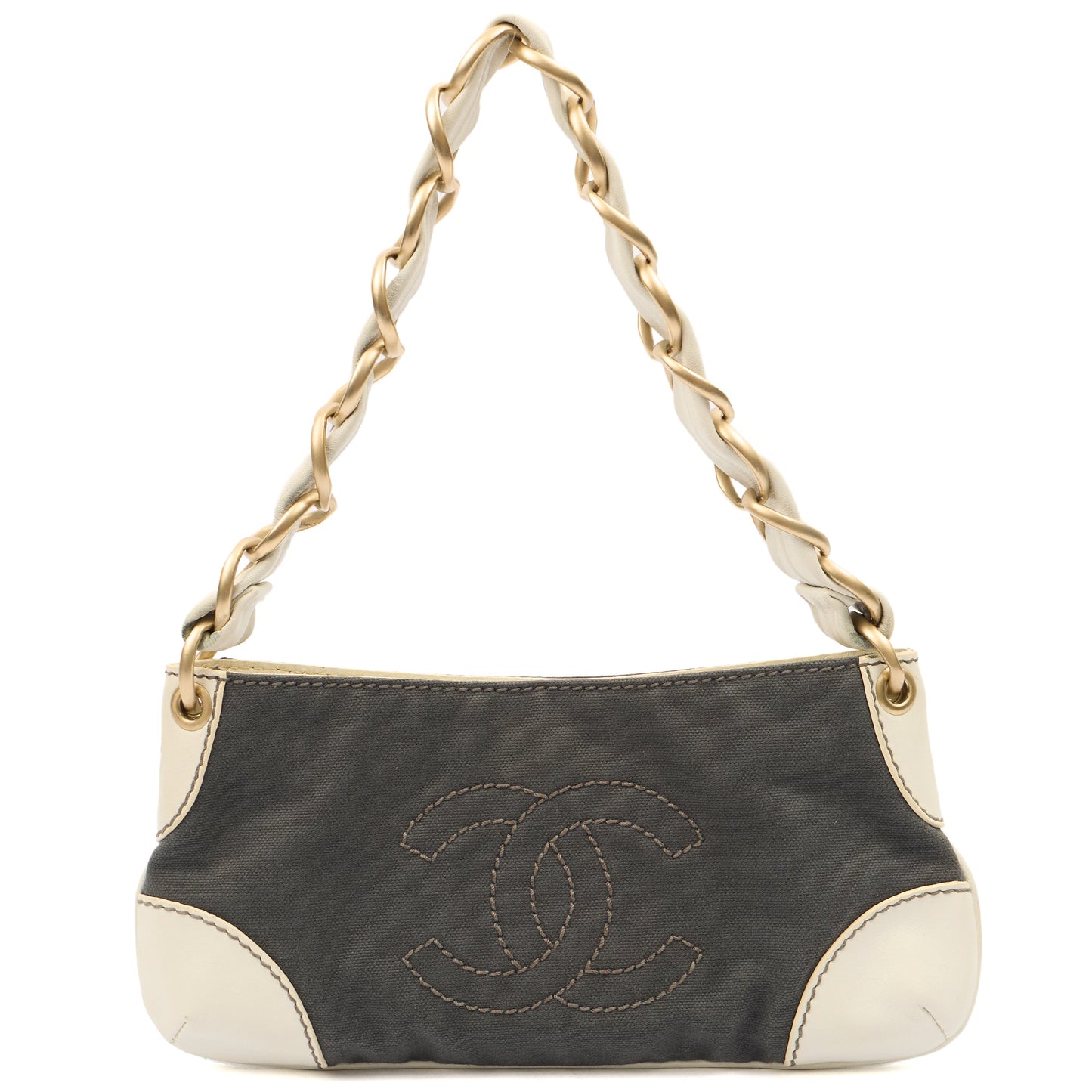 Chanel Shoulder Bag Vintage Shoulder Bag in Grey, Fabric — Alternate View 9
