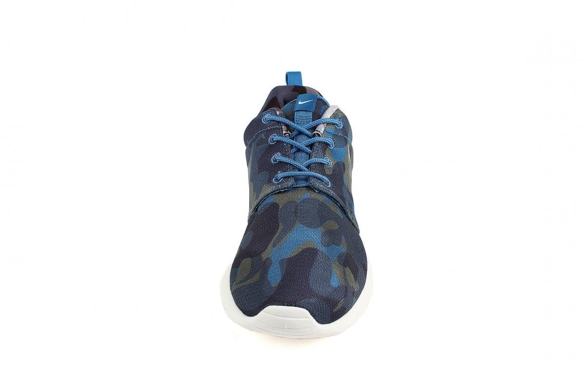 NIKE WMNS ROSHE ONE PRINT — UK 2.5 | EU 35.5 | US 5 — Back View