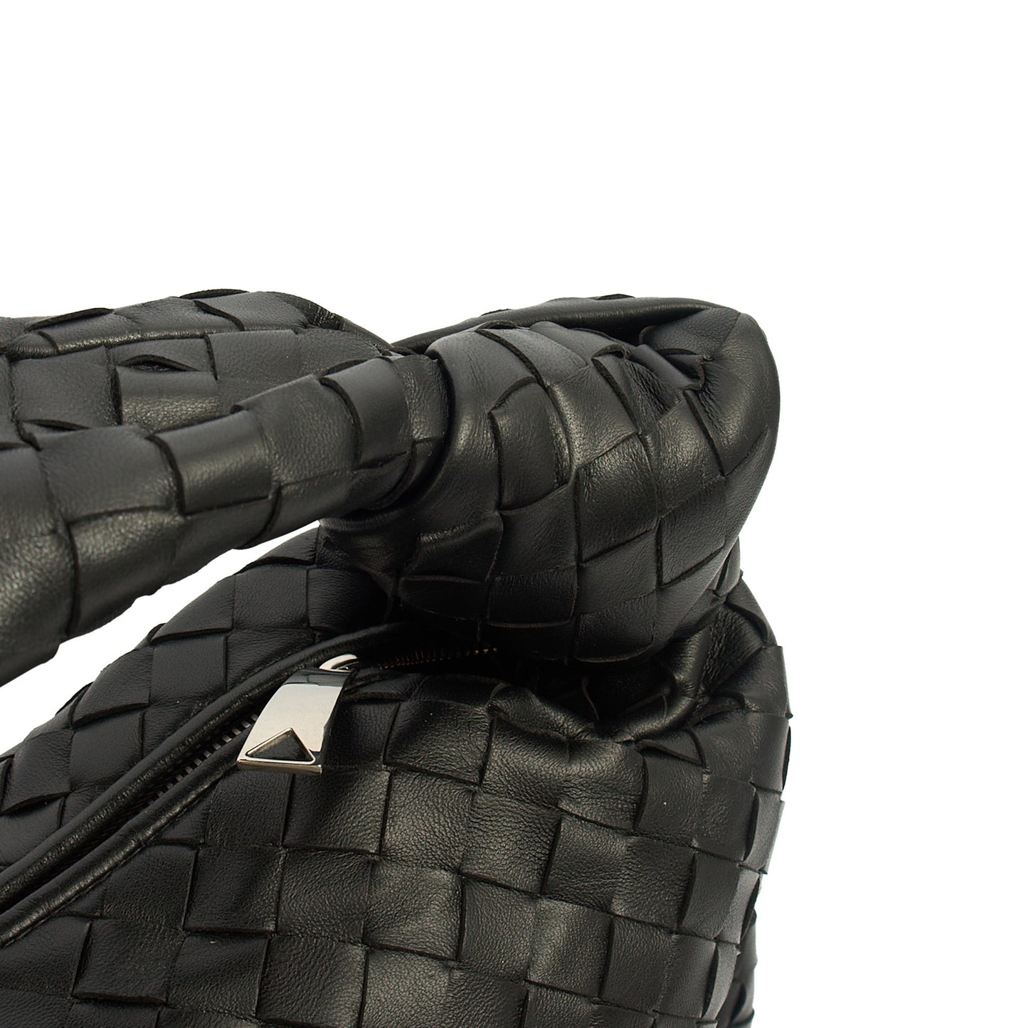 Bottega Veneta Shoulder Bag Jodie - Teen in Black, Intrecciato Nappa — Lifestyle View