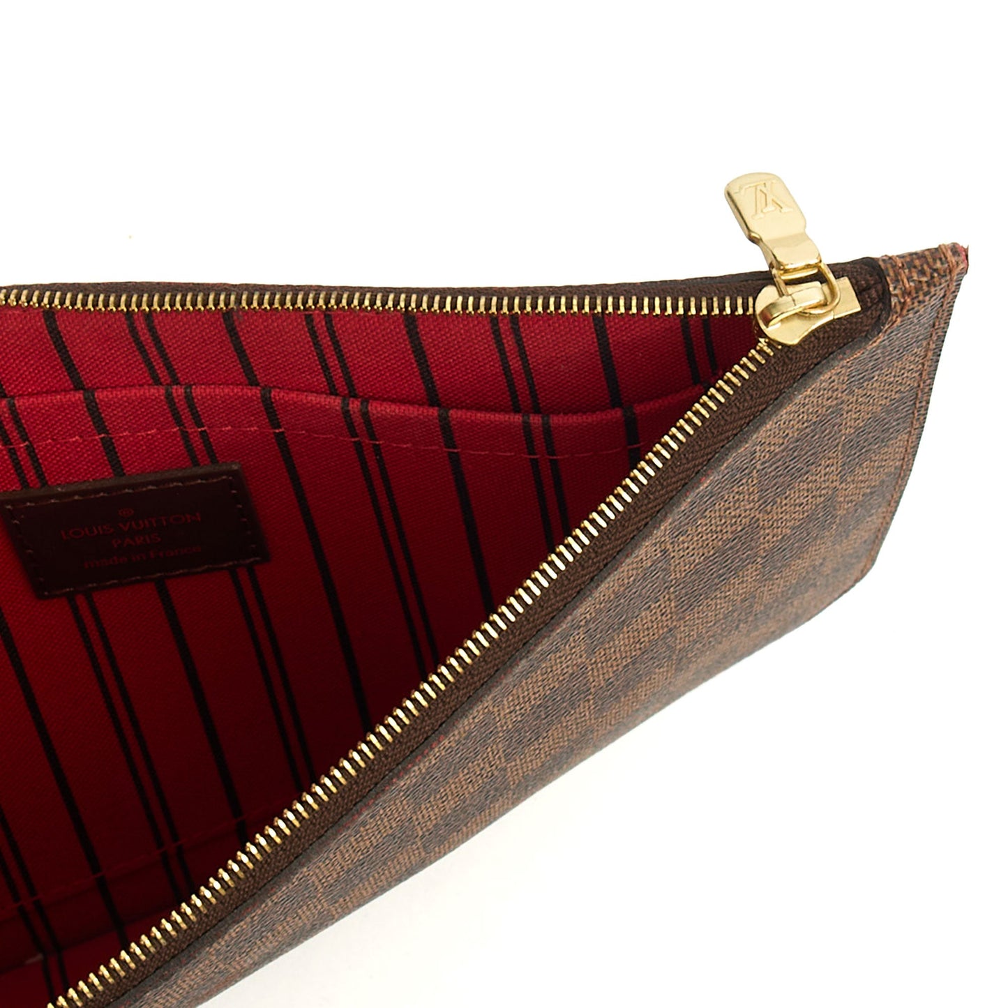 Louis Vuitton Clutch Neverfull MM Pouch in Damier Ebene, Leather — Detail View