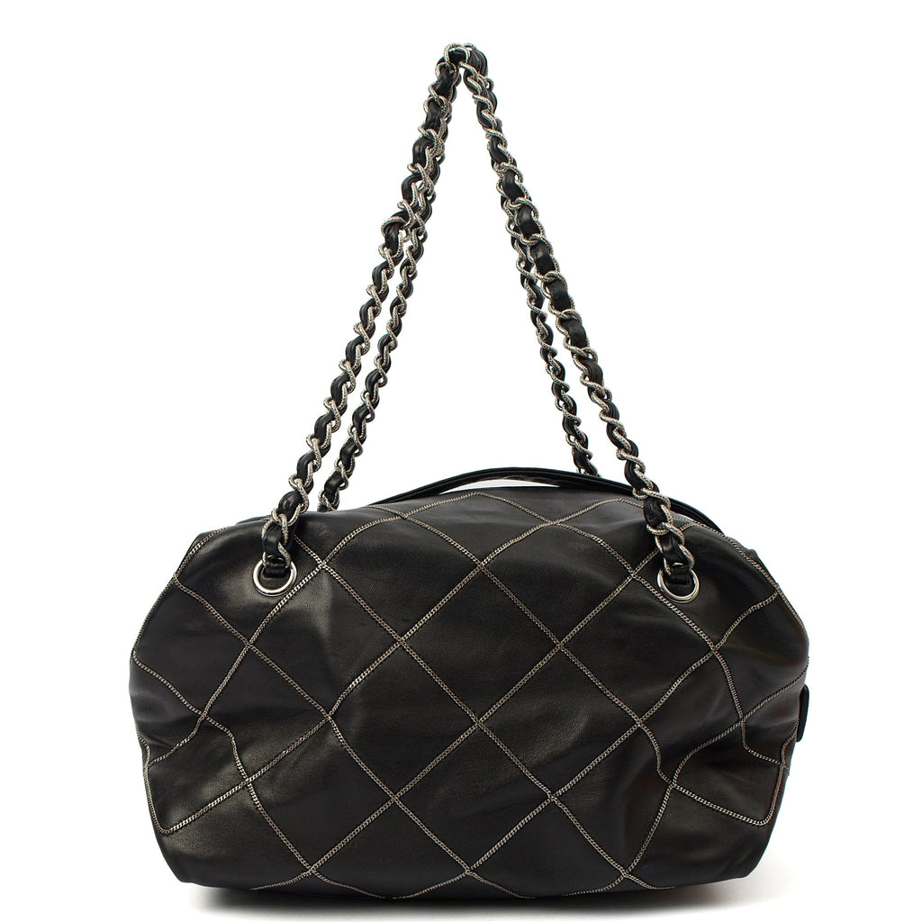 Chanel Shoulder Bag Bowler in Black, Lambskin Leather — Front View