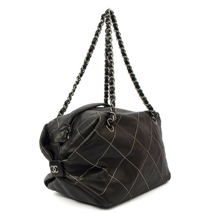 Chanel Shoulder Bag Bowler in Black, Lambskin Leather — Top View