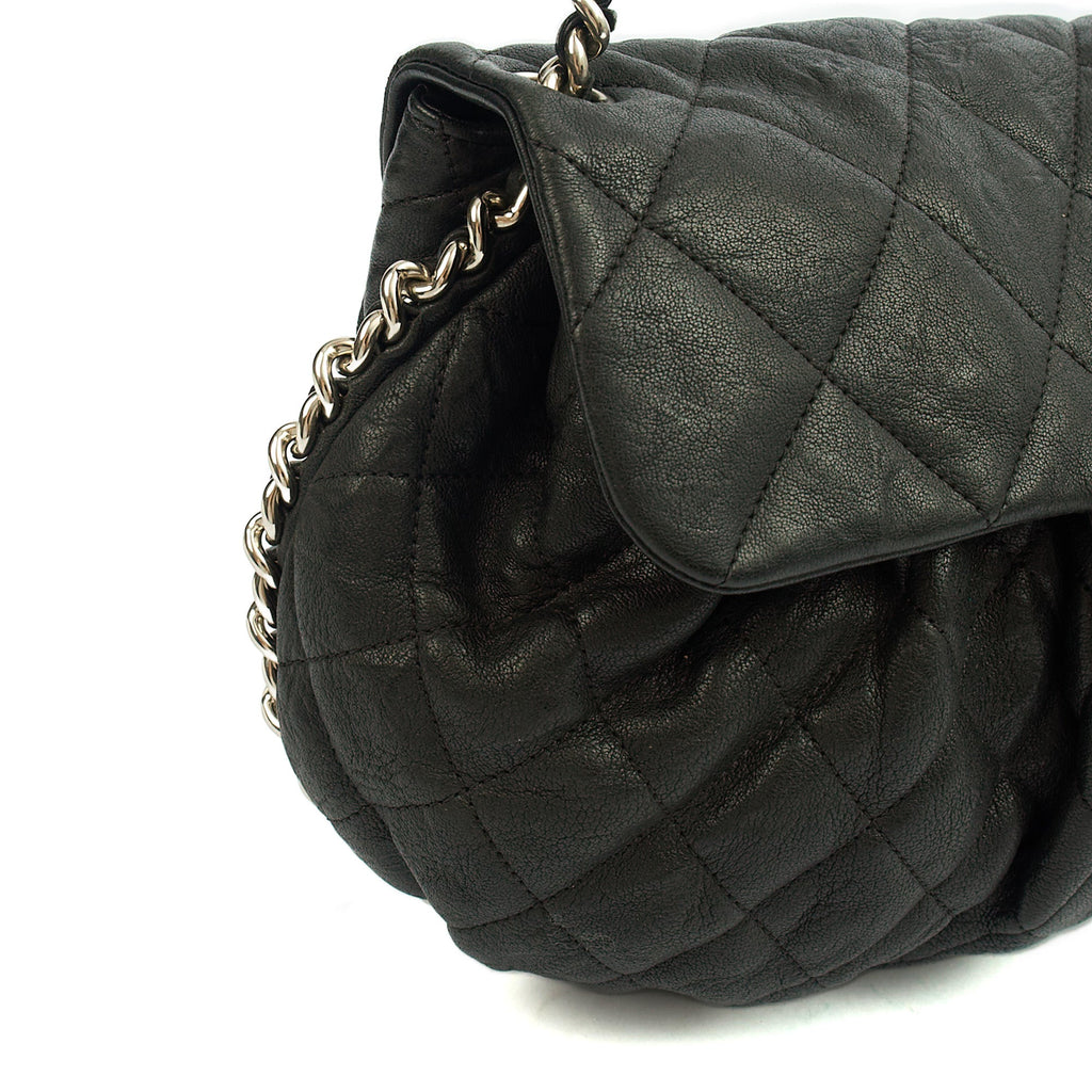 Chanel Shoulder Bag Chain Around Flap in Black, Calfskin Leather — Alternate View 8
