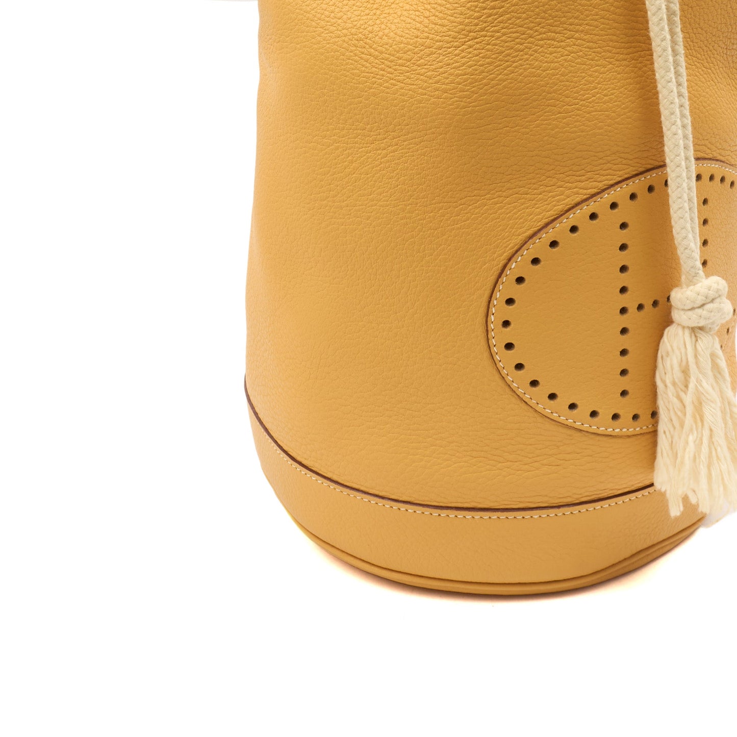 Hermes Vintage Shoulder Bag in Jaune Ambre, Togo Leather — Alternate View 17