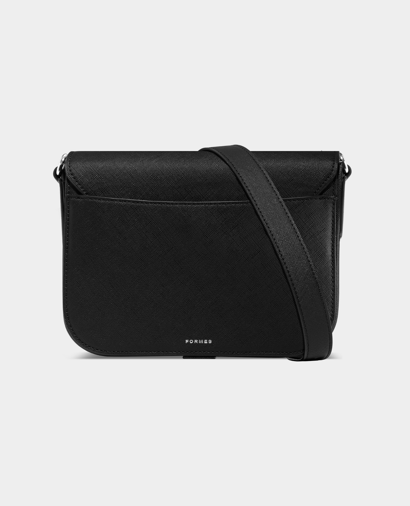 Formes Tecnica Nero — Lifestyle View