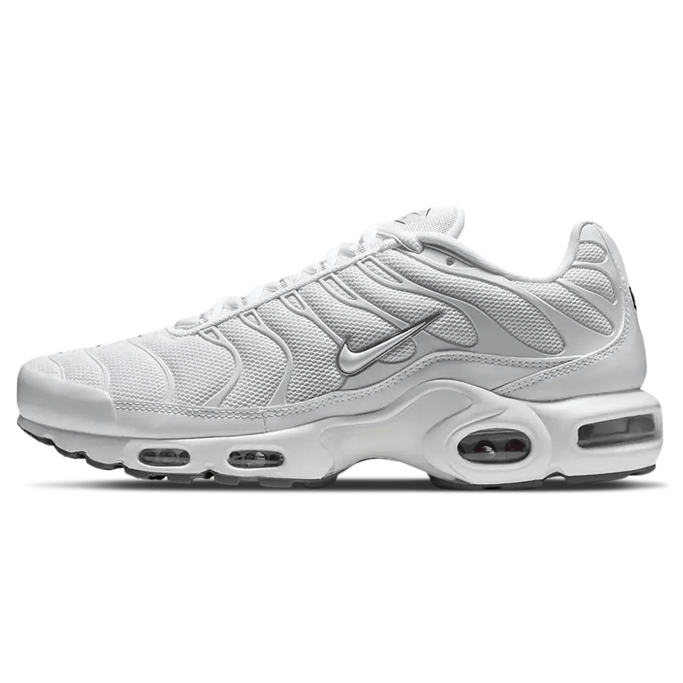 Nike Air Max Plus 'White' — UK 3 | EU 35.5 | US 3.5 — Front View