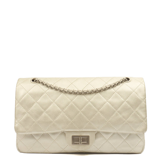 Chanel Shoulder Bag 2.55 Reissue - Maxi in Metallic, Leather — Front View