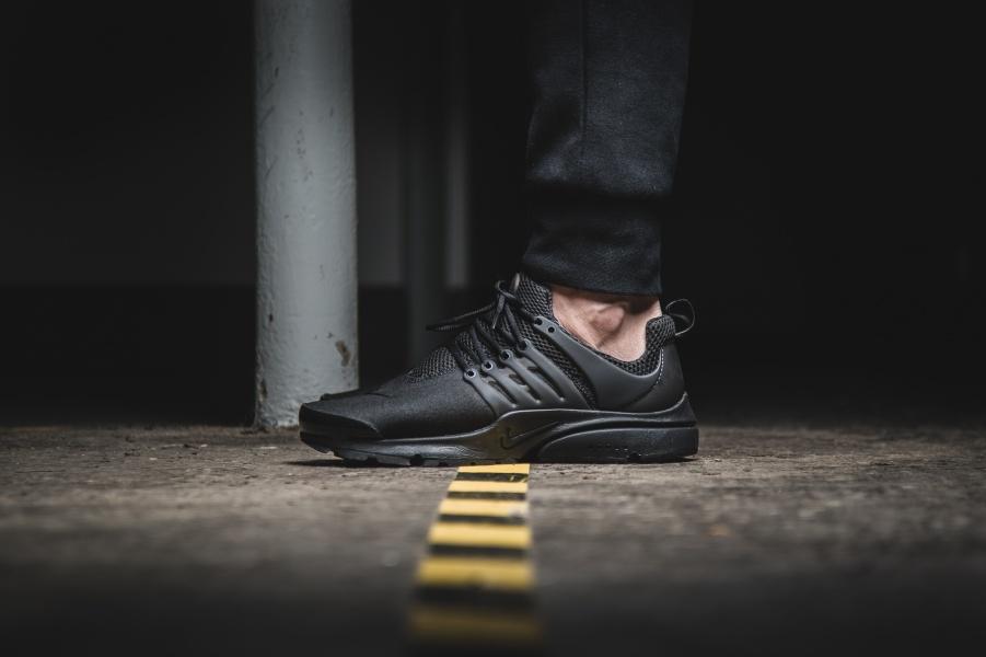 Nike Air Presto Triple Black Mesh — UK 3 | EU 35.5 | US 3.5 — Alternate View 8