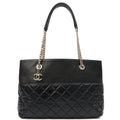 Chanel Tote Tote in Black, Lambskin Leather — Front View