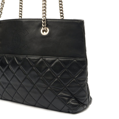 Chanel Tote Tote in Black, Lambskin Leather — Lifestyle View