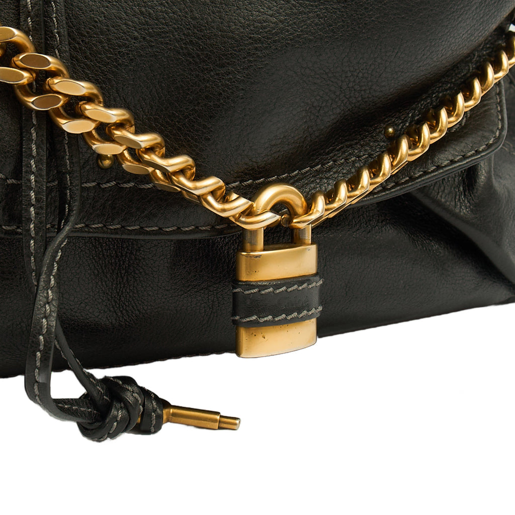 Chloe Shoulder Bag Paddington - Tote in Black, Leather — Lifestyle View