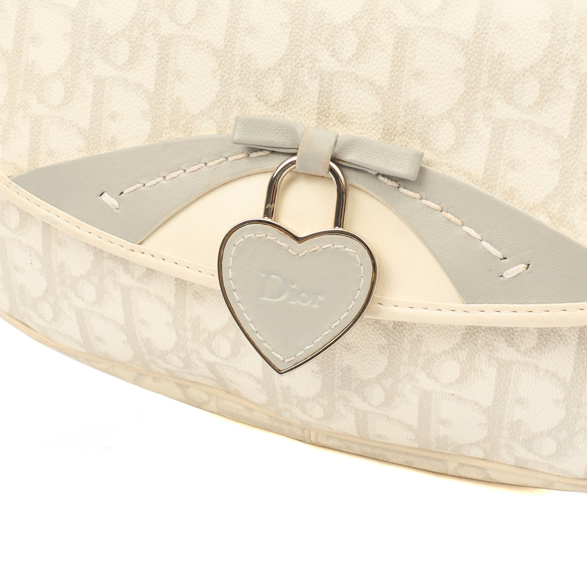 Christian Dior Shoulder Bag Romantique  in White, Leather — Alternate View 9