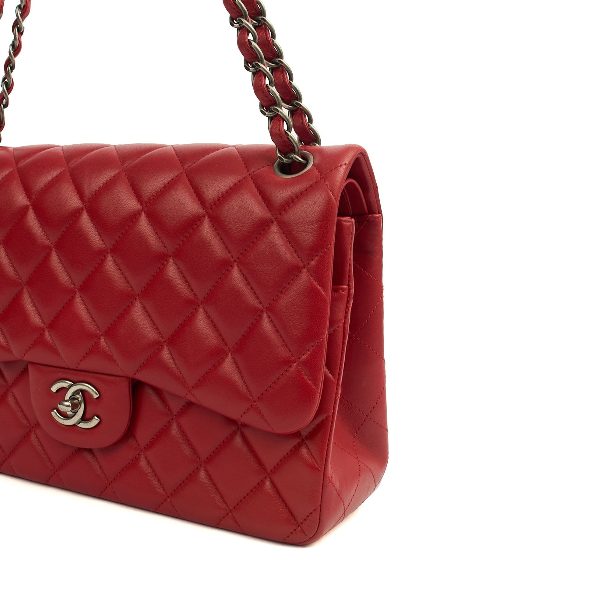 Chanel Shoulder Bag Classic Double Flap - Large in Red, Lambskin Leather — Detail View
