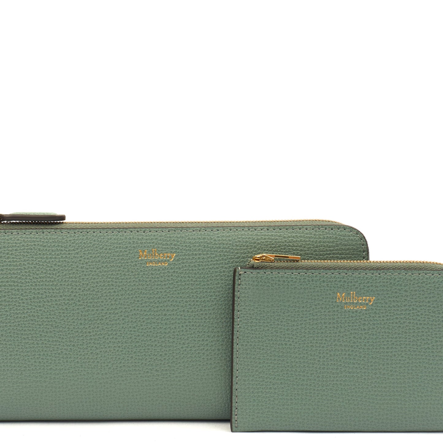 Mulberry Purse Zip Around Wallet - Medium in Green, Calfskin Leather — Lifestyle View