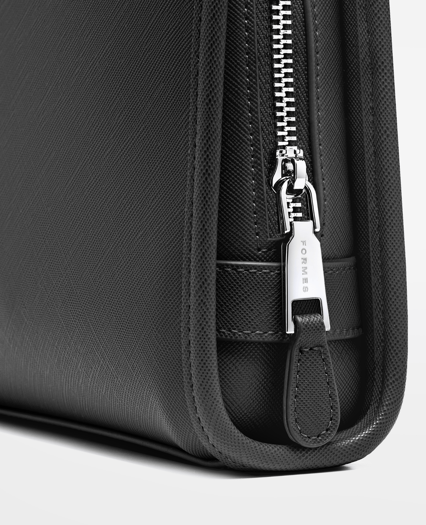 Formes Mini Porto Nero — Lifestyle View