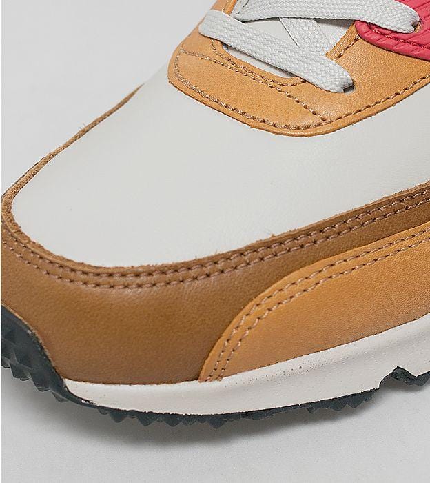 Nike Air Max 90 Escape QS — UK 3 | EU 35.5 | US 3.5 — Side View