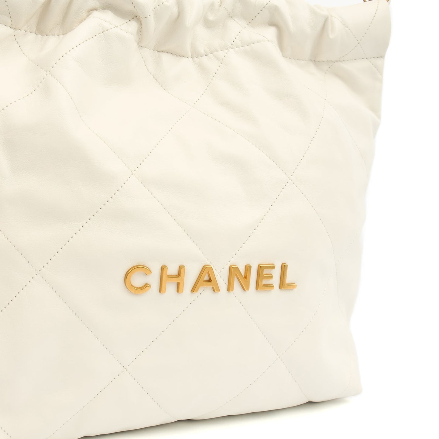 Chanel Shoulder Bag Chanel 22 in White, Calfskin Leather — Alternate View 7