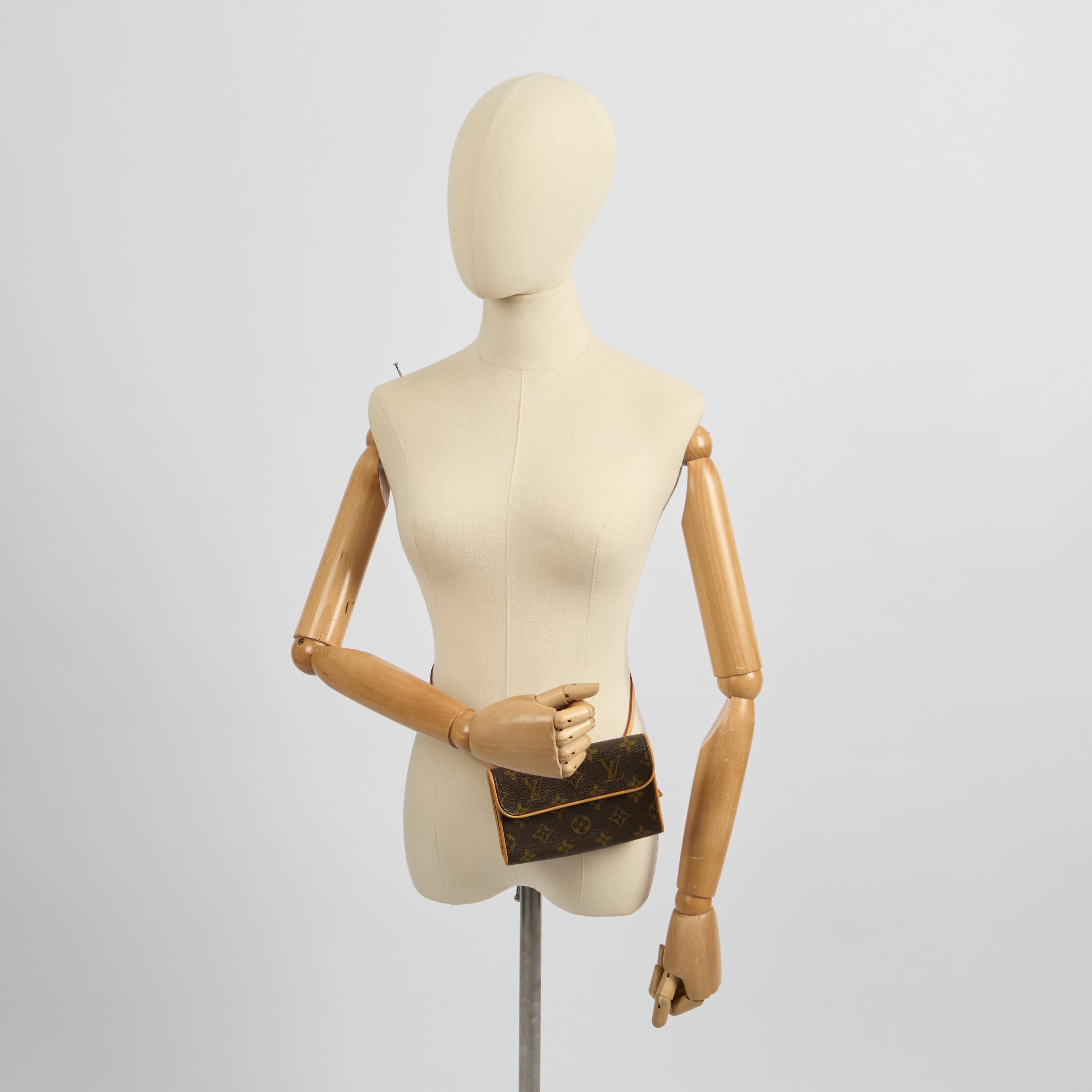 Louis Vuitton Mini Bag Florentine Belt Bag - S in Monogram, Leather — Side View