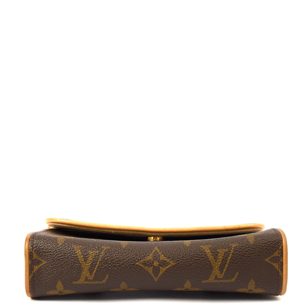 Louis Vuitton Mini Bag Florentine Belt Bag - S in Monogram, Leather — Detail View