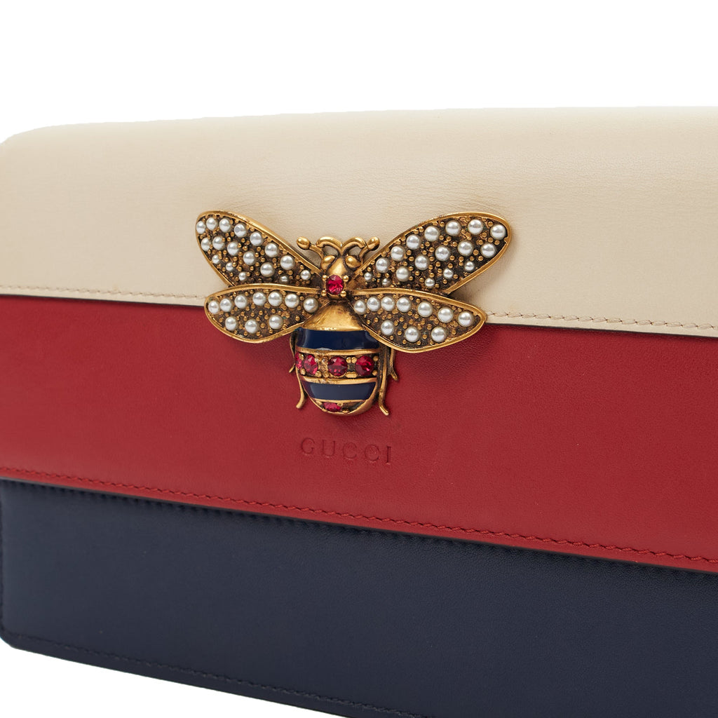 Gucci Cross Body Queen Margaret in Multi, Leather — Lifestyle View