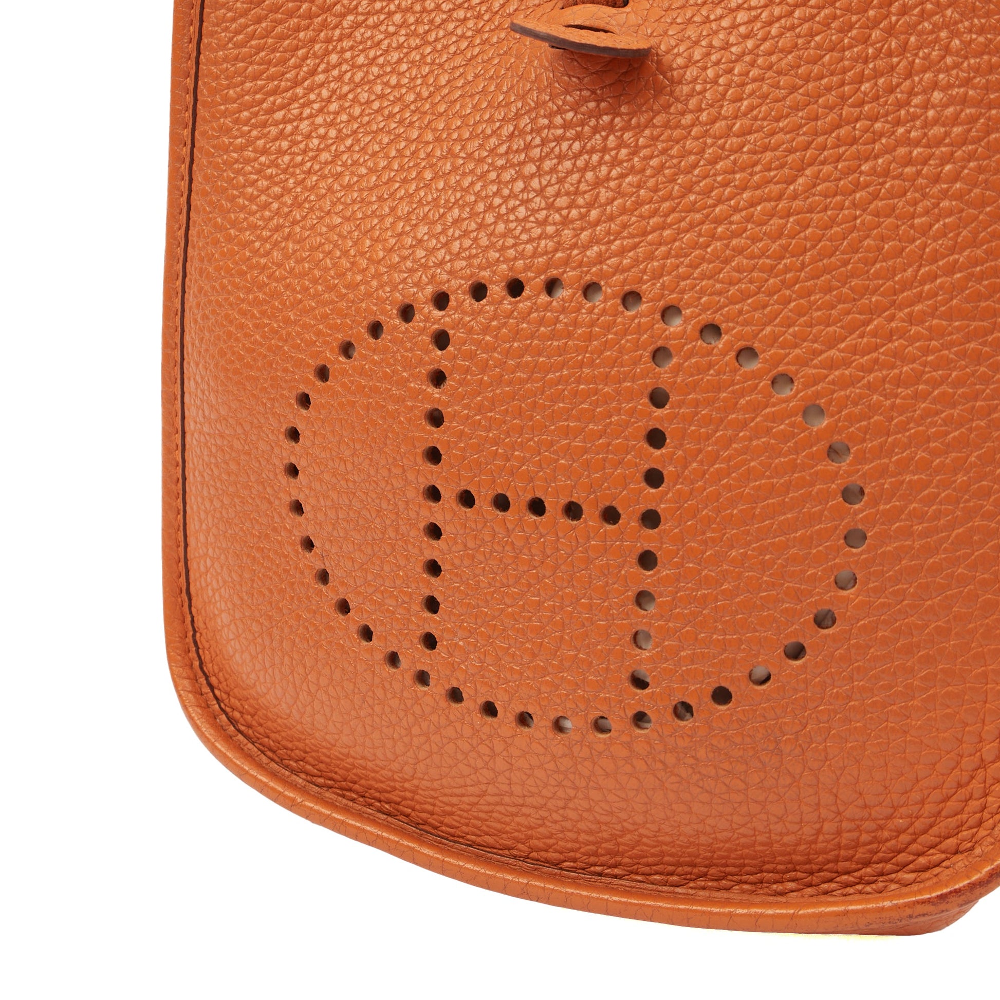 Hermes Evelyne 16 in Classic Orange, Clemence Leather — Alternate View 28
