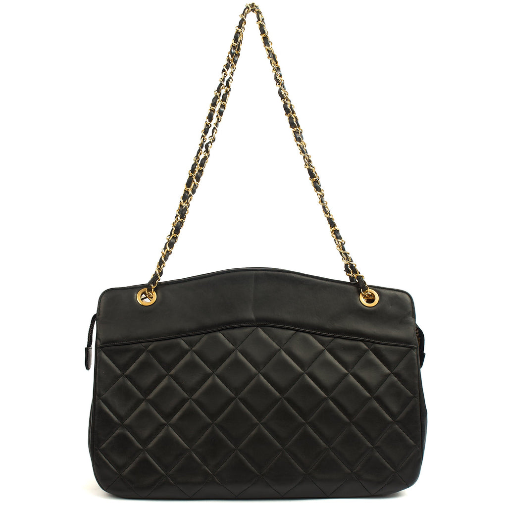 Chanel Tote Vintage Tote in Black, Leather — Alternate View 17