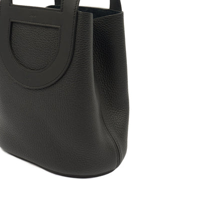 Hermes In The Loop - 18 in Black, Clemence Leather — Alternate View 7