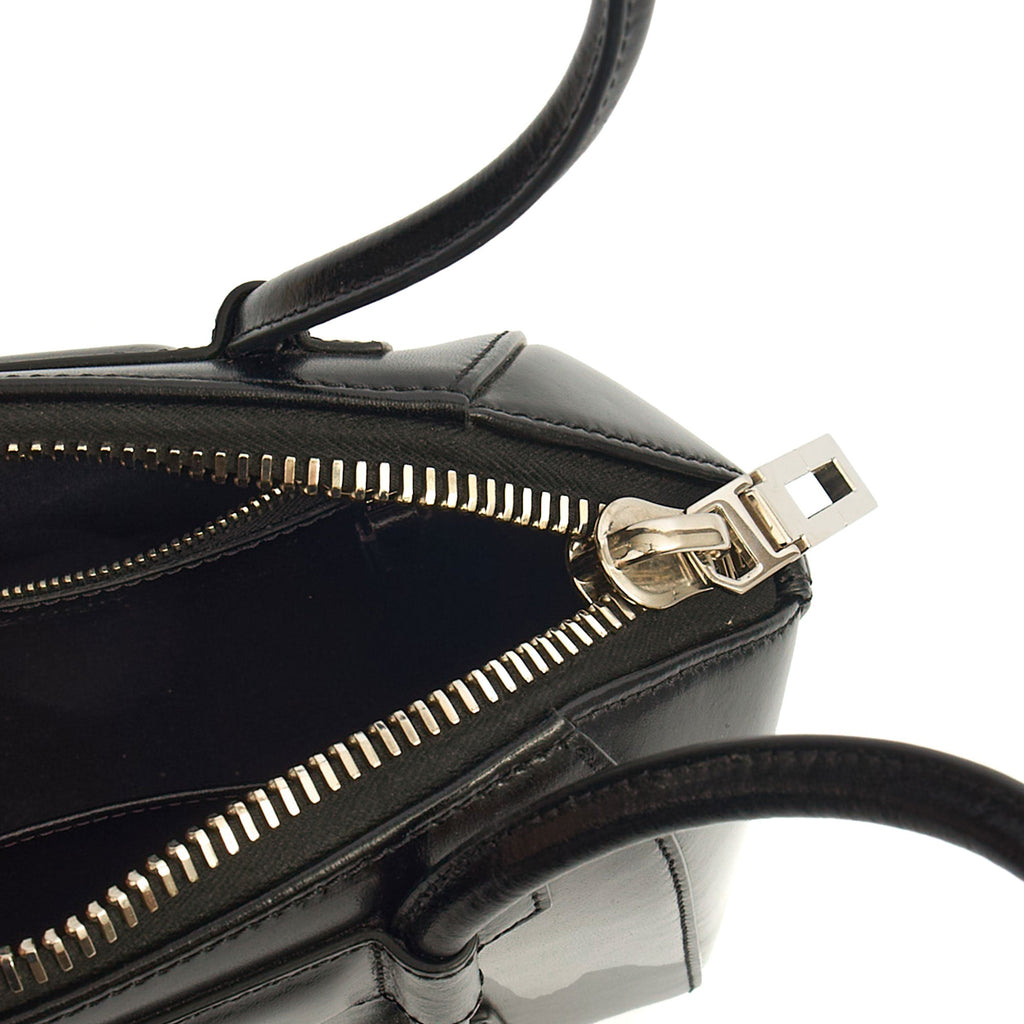 Givenchy Tote Antigona - Small in Black, Box Calfskin — Alternate View 17
