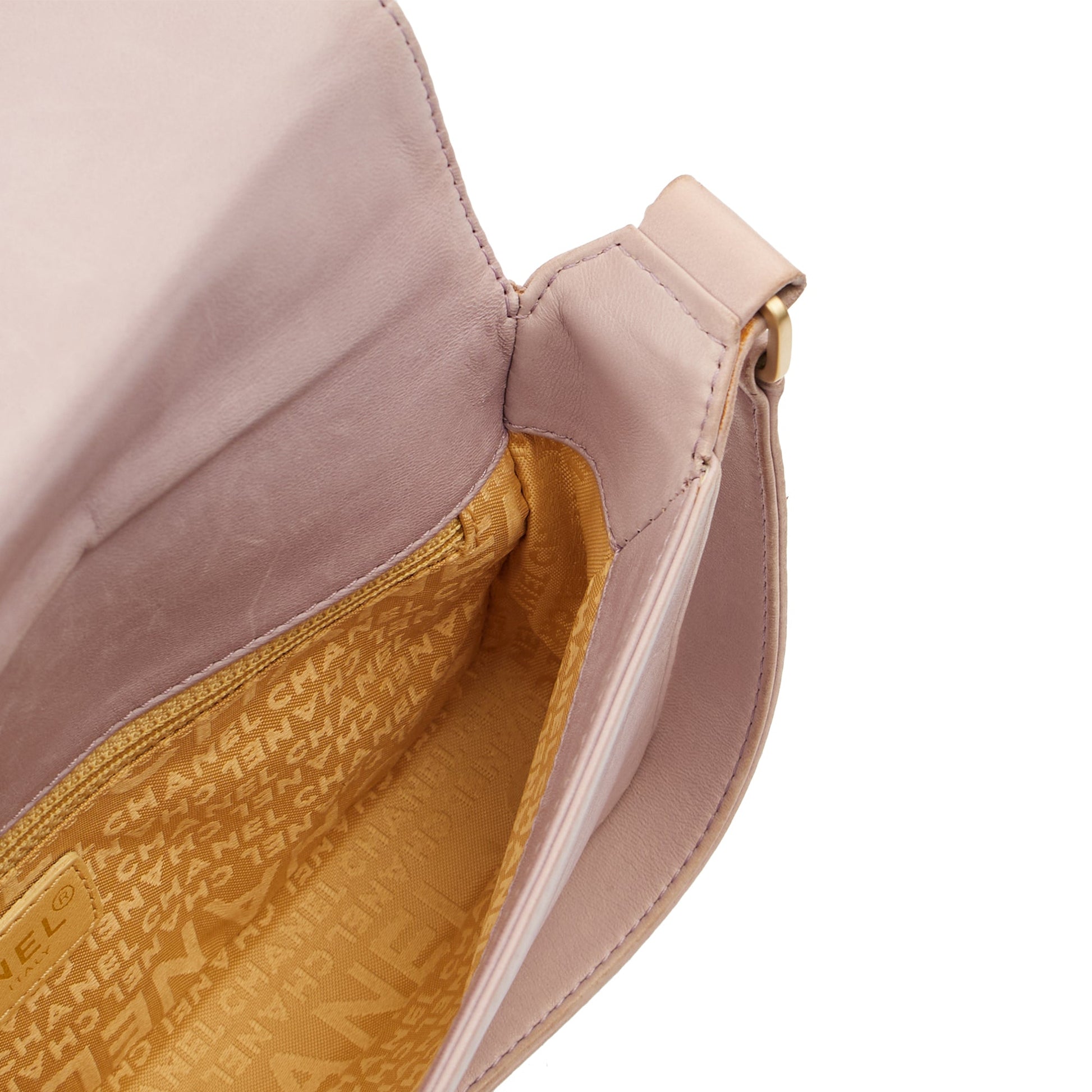 Chanel Shoulder Bag Chocolate Bar Shoulder Bag in Purple, Lambskin Leather — Alternate View 27